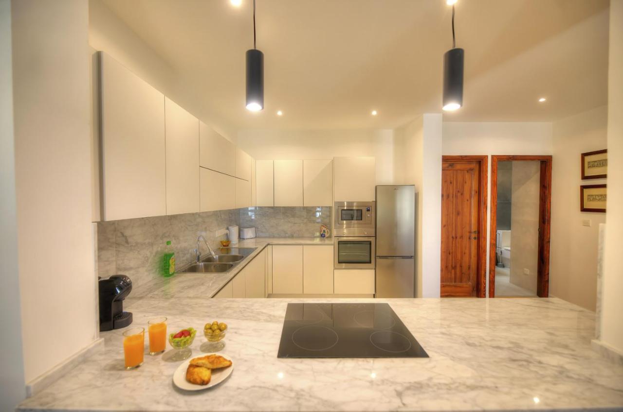 Large And Comfortable 2-bedroom In Dbri1-1 Apartment